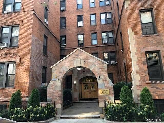 1st image of 4142 42nd St APT 3O