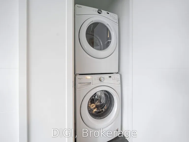 25 Selby St #1504 — Photo 20