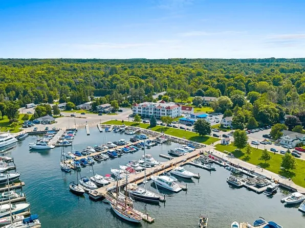 10722 N Bay Shore Dr Unit 104, Sister Bay, WI 54234