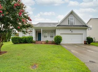 3021 Kempton Park Rd, Suffolk, VA 23435