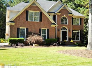 185 Streamview Ct, Fayetteville, GA 30215