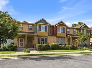 897 W Waterside Dr, Farmington, UT 84025