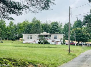 919 Douglas Dam Rd, Kodak, TN 37764