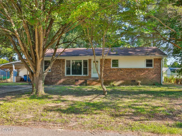 118 Betty Lee Ln, Martin, TN 38237