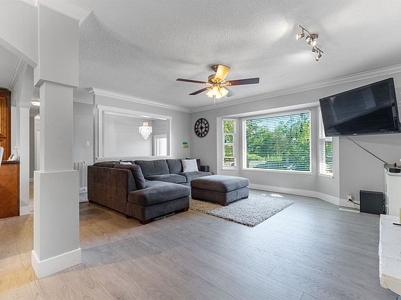 5th image of 14917 92nd Ave