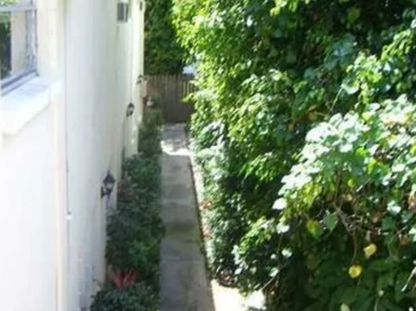 244 Sunset Ave #70, Palm Beach, FL 33480