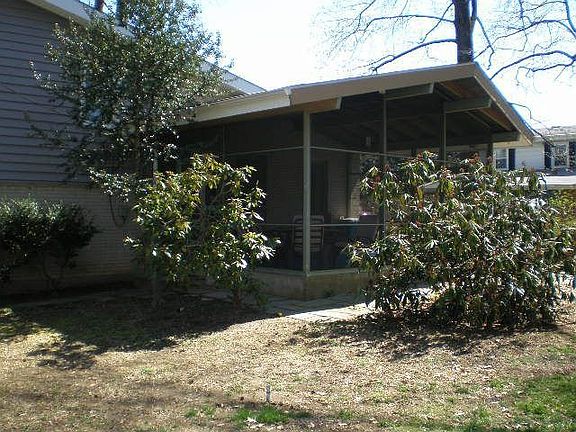 Screened Back Porch
