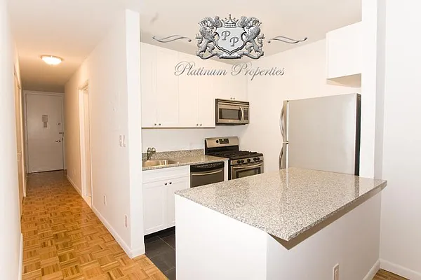 Rented by Platinum Properties | media 7