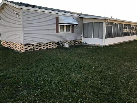 2nd image of 4454 Nevada Dr E