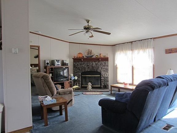 3rd image of 183 Moncure Ln