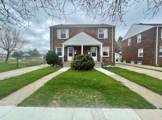 7305 Manor St, Dearborn, MI 48126