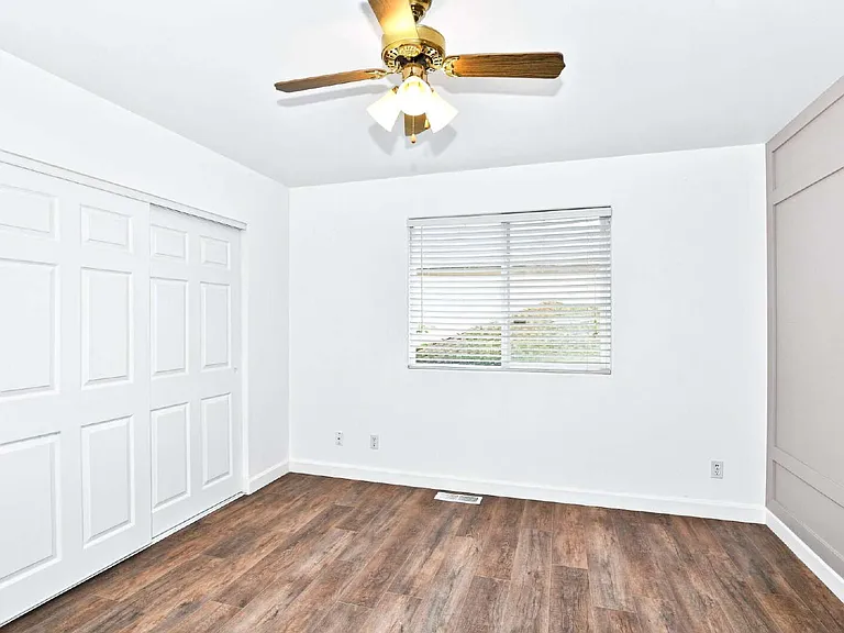 15679 170th Dr SE — Photo 10