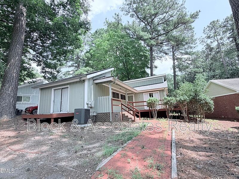 1st image of 378 Kittery Point