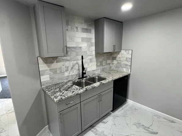 514 N Ash Ave, Broken Arrow, OK