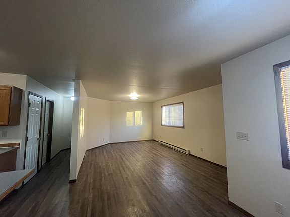 2nd image of 604 E Northern Pacific Ave #6