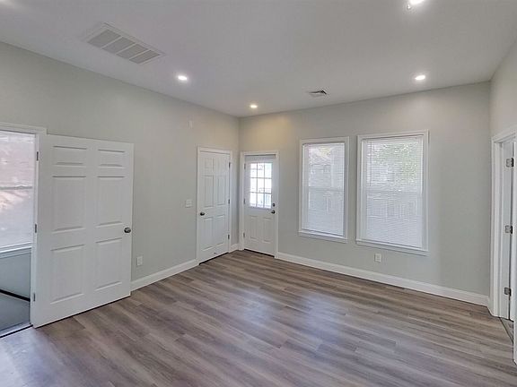 23 Oakwood St. #2 Boston (Dorchester) Shared Unit Photo 4