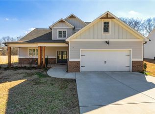 188 Harmony Woods Dr, Dallas, GA 30157
