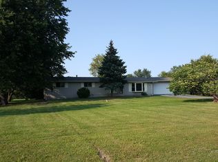 9612 Beech Ave, Crystal Lake, IL 60014