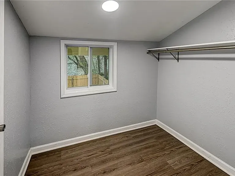 3701 S Benton Ave — Photo 8