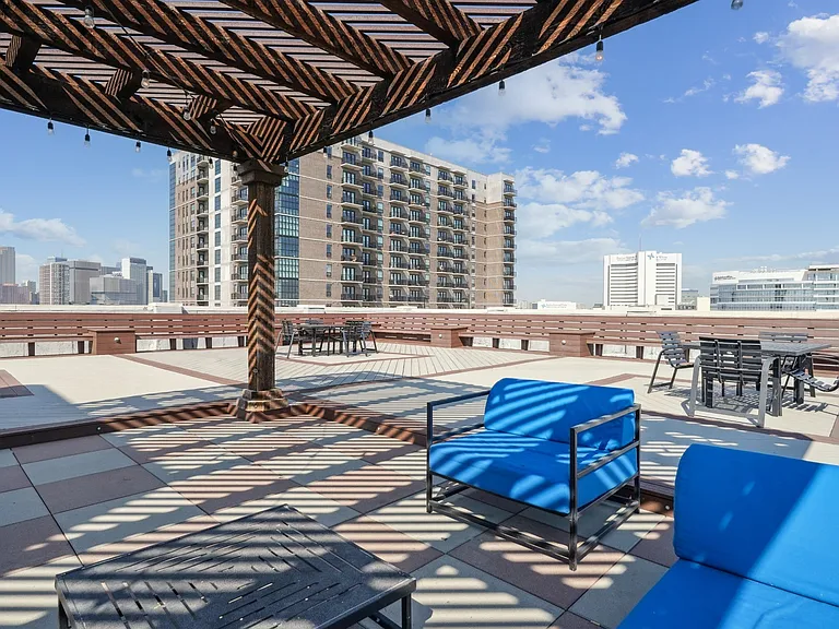 Deep Ellum Lofts — Photo 21