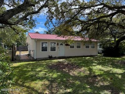 214 NE 54th Street, Oak Island, NC, 28465