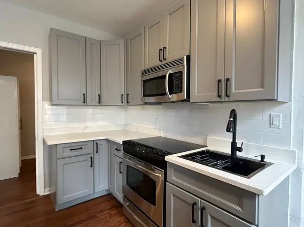 1616 N Bosworth Ave APT 1R, Chicago, IL 60642