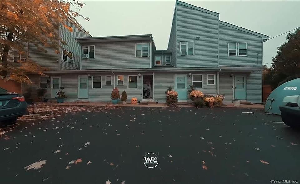 1st image of 28 Linden Place #4