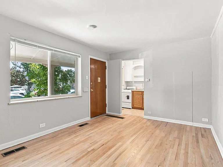 850 S Pearl St — Photo 28