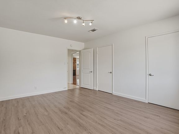 5th image of 6527 Buffalo Ave