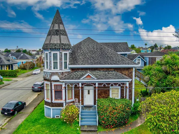 2105 A St, Eureka, CA 95501