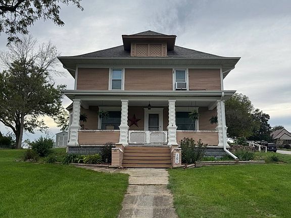 2nd image of 101 S 2nd St