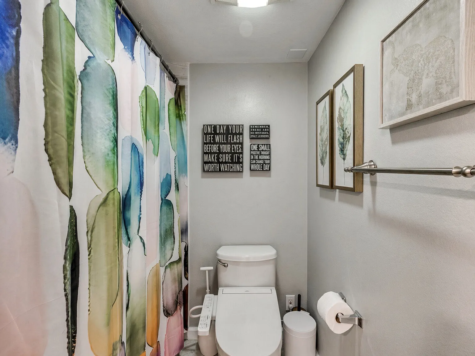 450 W 7th St — Photo 3