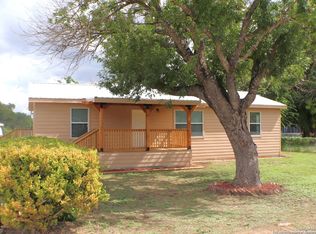 375 Gallagher Rd, Mc Queeney, TX 78123