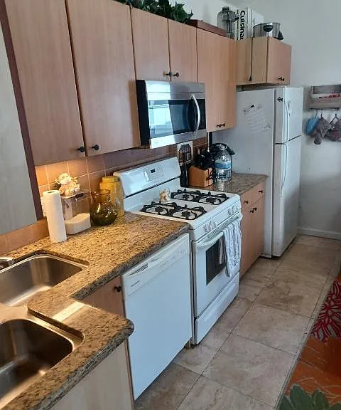 1855 Grand Ave — Photo 9
