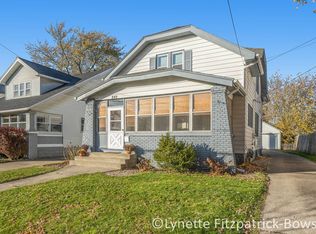 849 Myrtle St NW, Grand Rapids, MI 49504