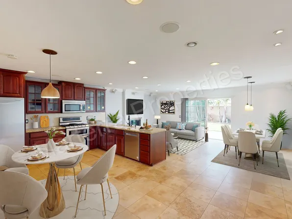 10332 Kukui Dr, Huntington Beach, CA 92646