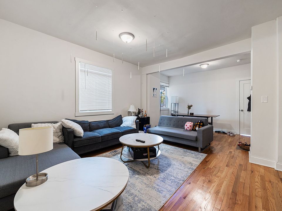 1st image of 1012 Garnett Pl #1