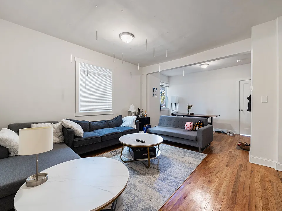 1012 Garnett Pl #1