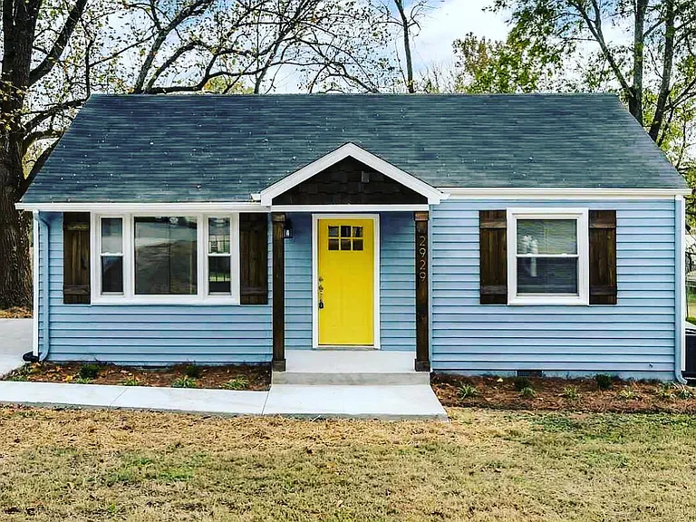 2929 Teakwood Dr — Photo 1