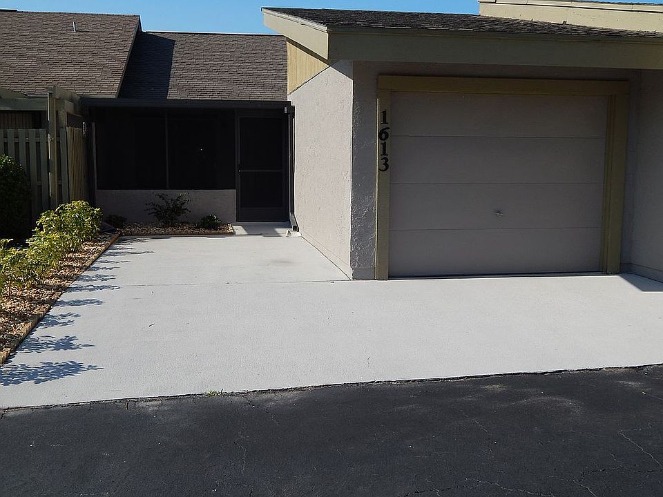 1st image of 1613 Club Gardens Dr NE
