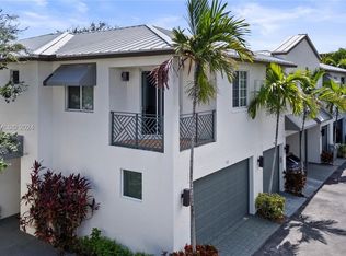 712 SE 2nd St, Pompano Beach, FL 33060