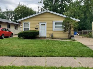 24345 Pennie St, Dearborn Heights, MI 48125