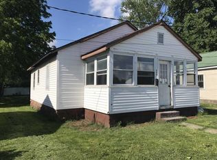 504 W Hefron St, Washington, IN 47501