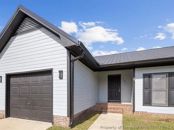 504 Offing Dr, Fayetteville, NC 28314