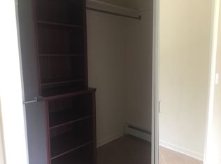 50 Stone Ln, Levittown, NY 11756