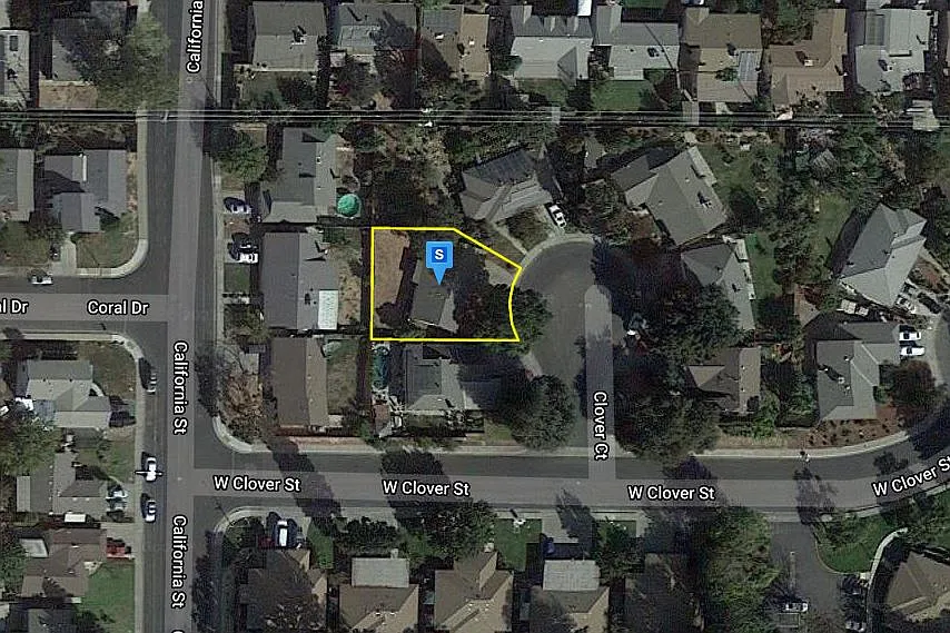 6 Clover Ct photo 1