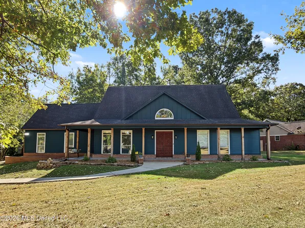 9333 Miranda Dr, Olive Branch, MS 38654