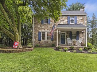 317 W Waverly Rd, Glenside, PA 19038