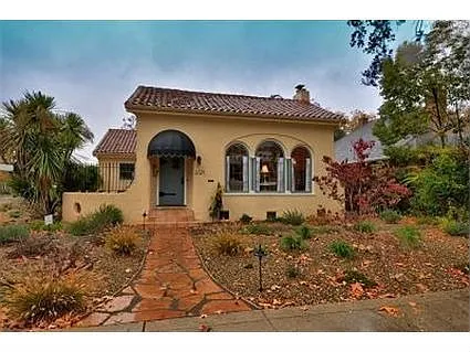 2724 22nd St photo 1