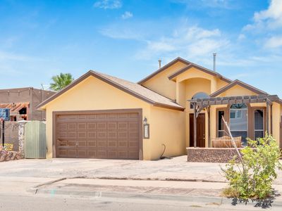 12249 Holy Springs Ct, Socorro, TX, 79928